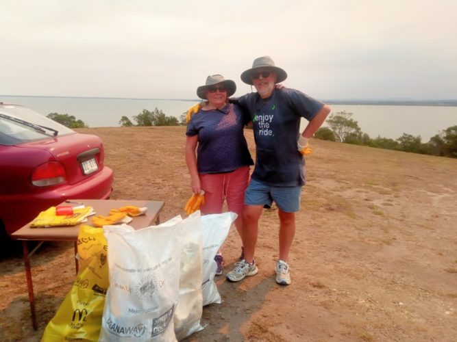 Clean Up Australia Day Effort at Tambo Bluff